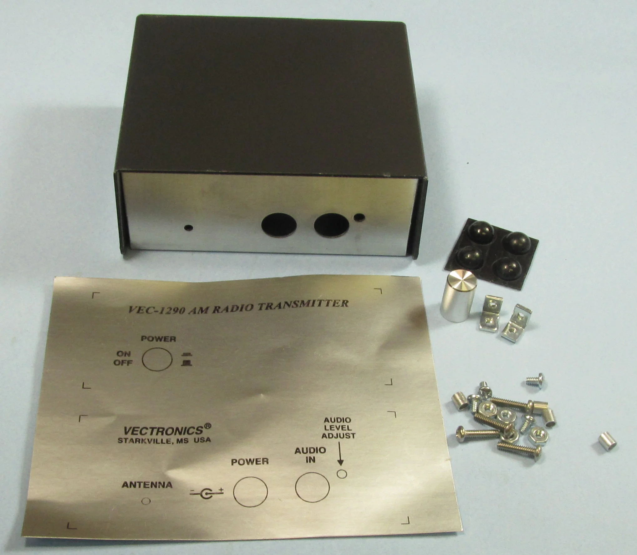 VEC-1290KC, KIT CASE, AM RADIO TRANSMITTER